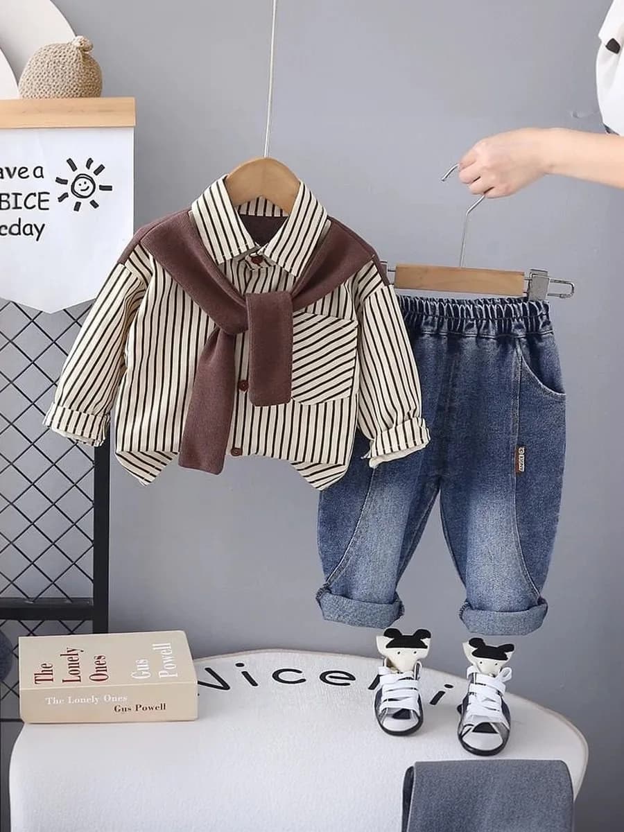 Костюм детский с джинсами * 90